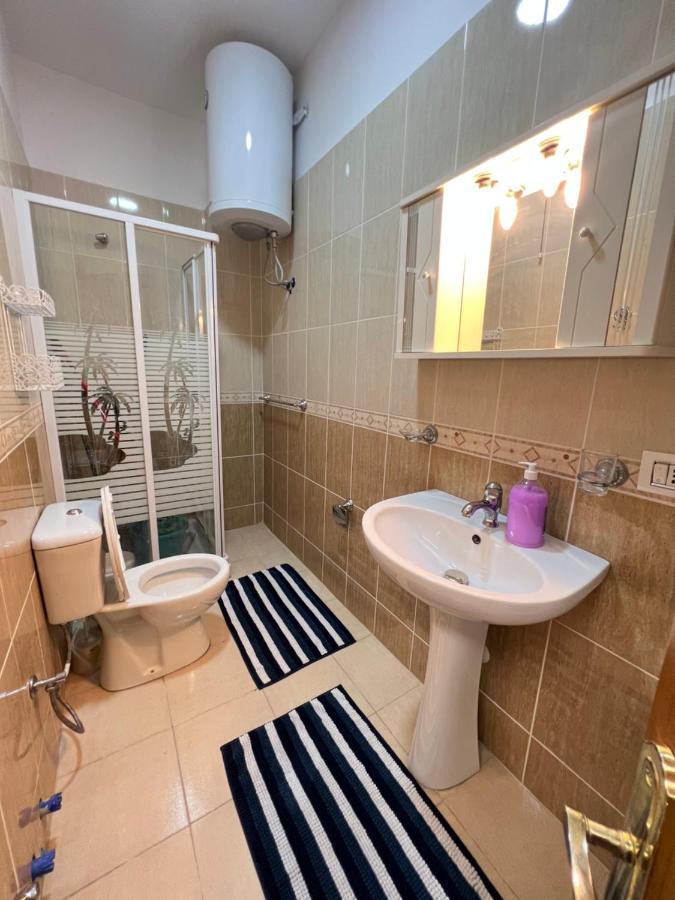 West View Apartment Durres Luaran gambar